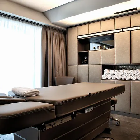 Elizabeth Arthotel Adults Only Hotel