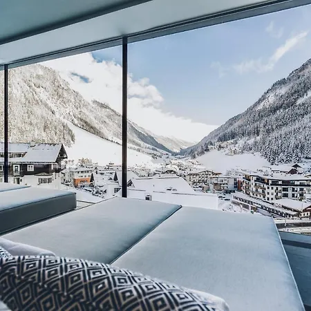 Hotel Elizabeth Arthotel Adults Only 5*