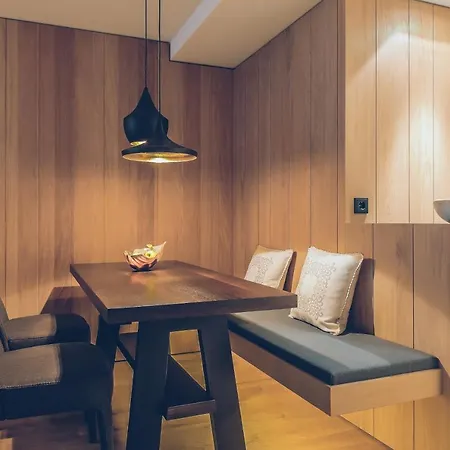 Hotel Elizabeth Arthotel Adults Only